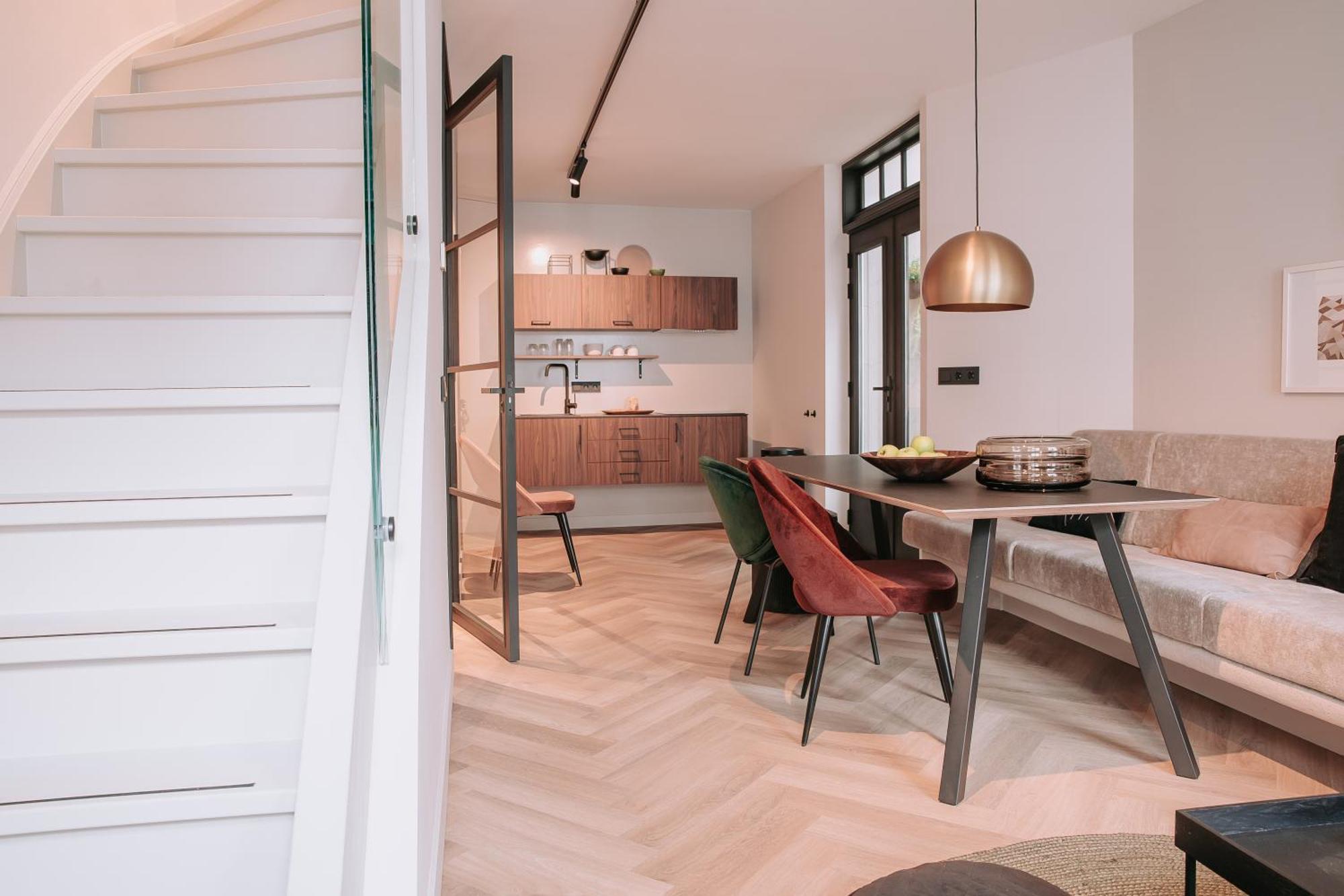 The Guest Apartments - Lange Putstraat 's-Hertogenbosch  ภายนอก รูปภาพ